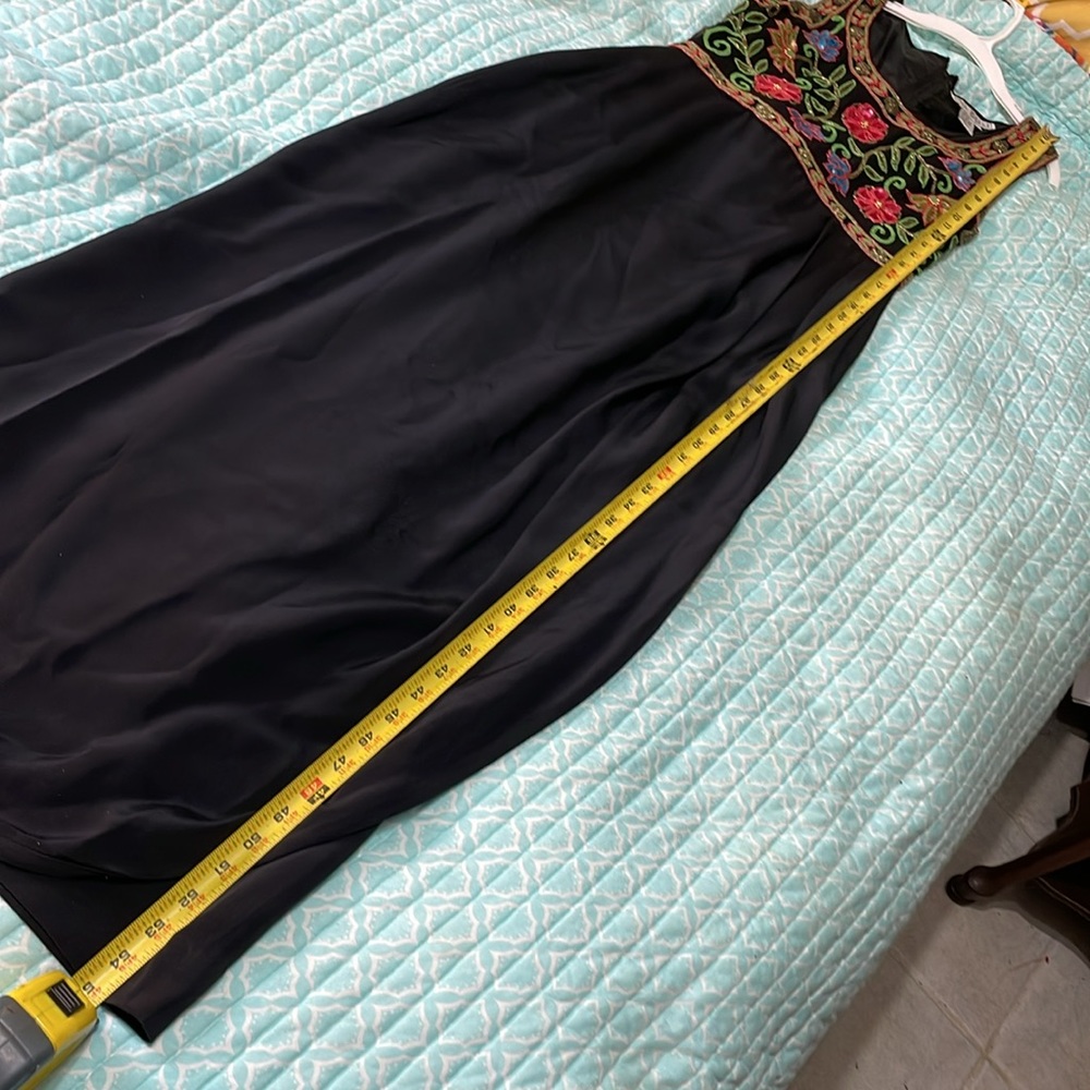 Vintage, AJ Bari silk beaded dark floral gown - Picture 11 of 11